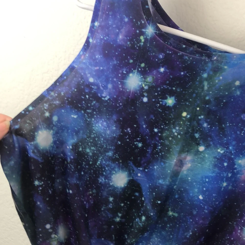 ‘LA Hearts’ Galaxy Blue and Purple Elastic Band Cutout Crop Top - Picture 2 of 10